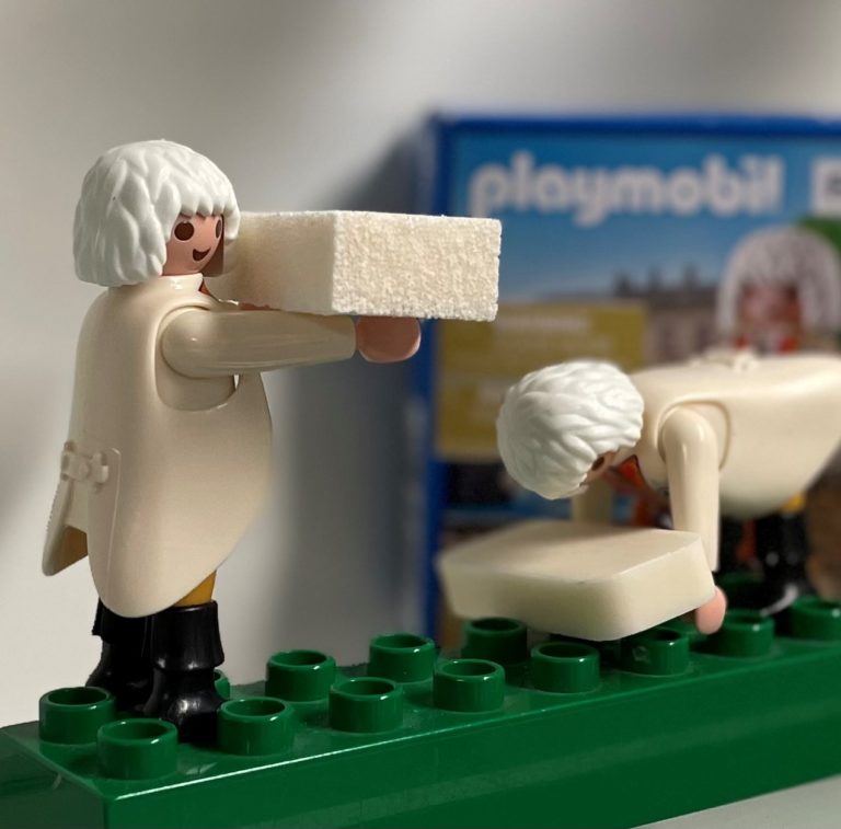 What are light ceramics?